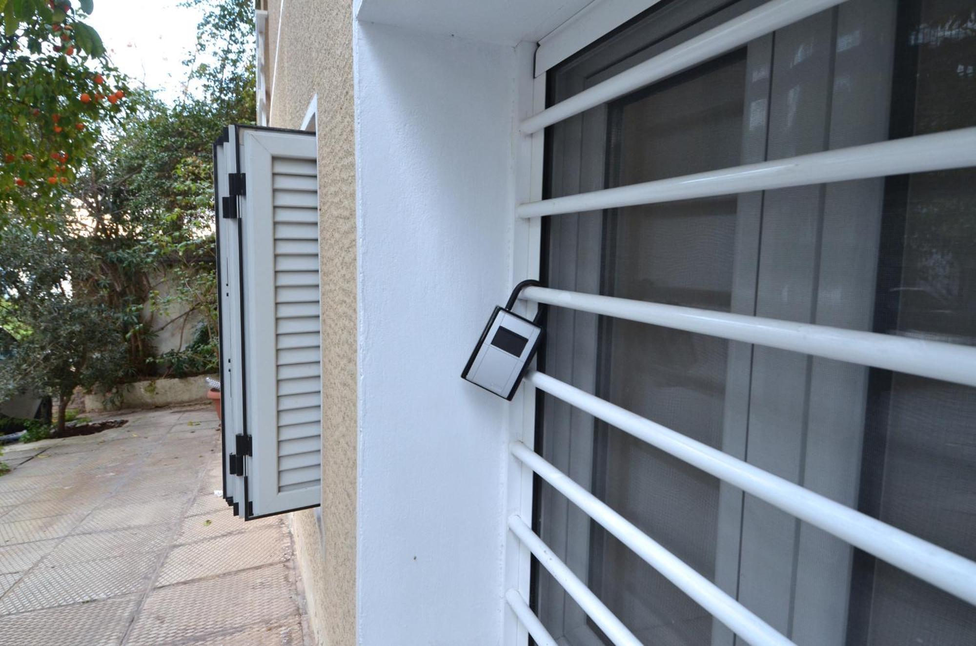 Acropolis, A Nice And Minimal Apartment Athens Ngoại thất bức ảnh