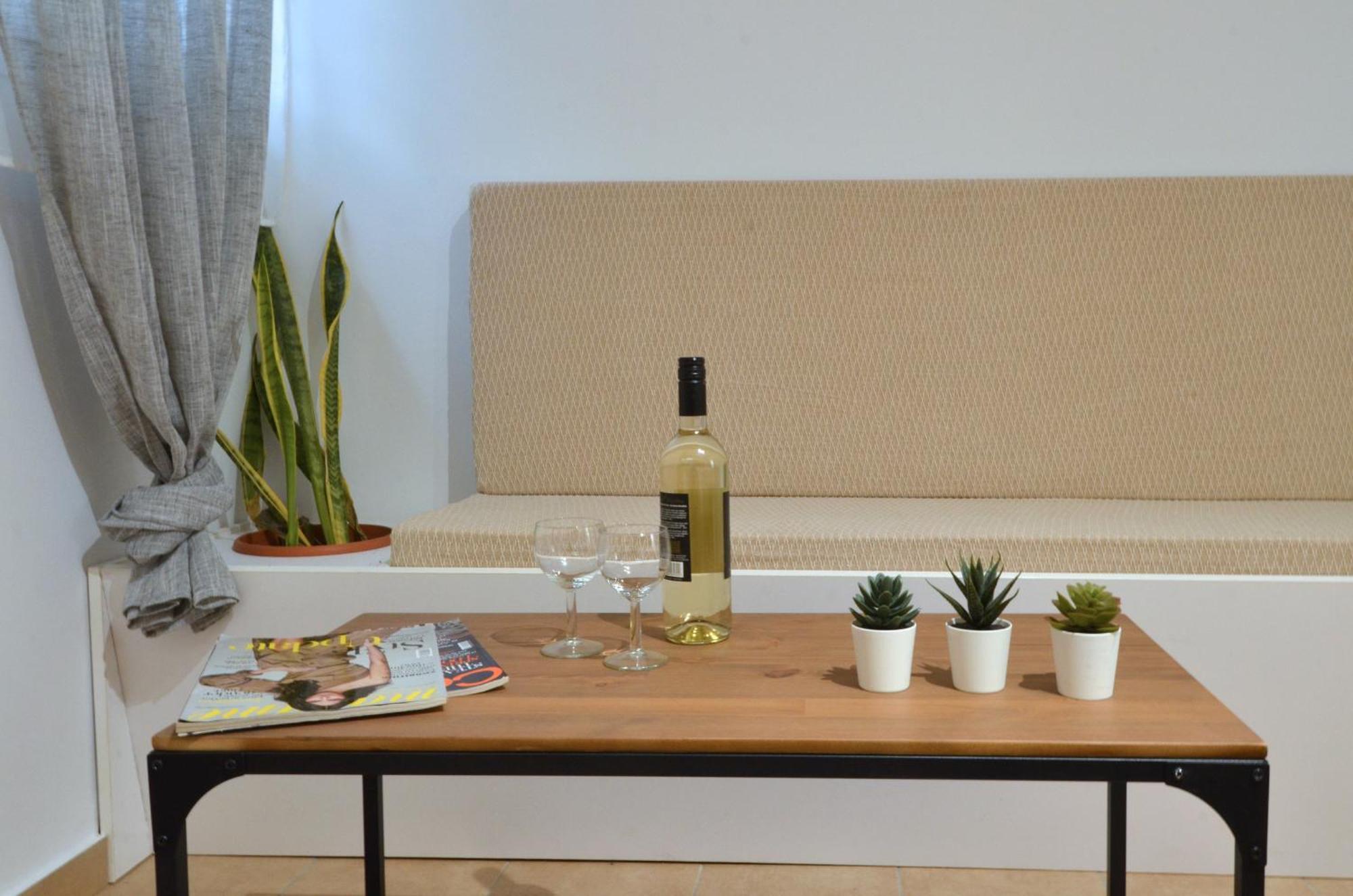 Acropolis, A Nice And Minimal Apartment Athens Ngoại thất bức ảnh